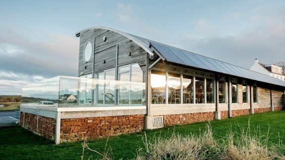 The Boathouse Restaurant 5