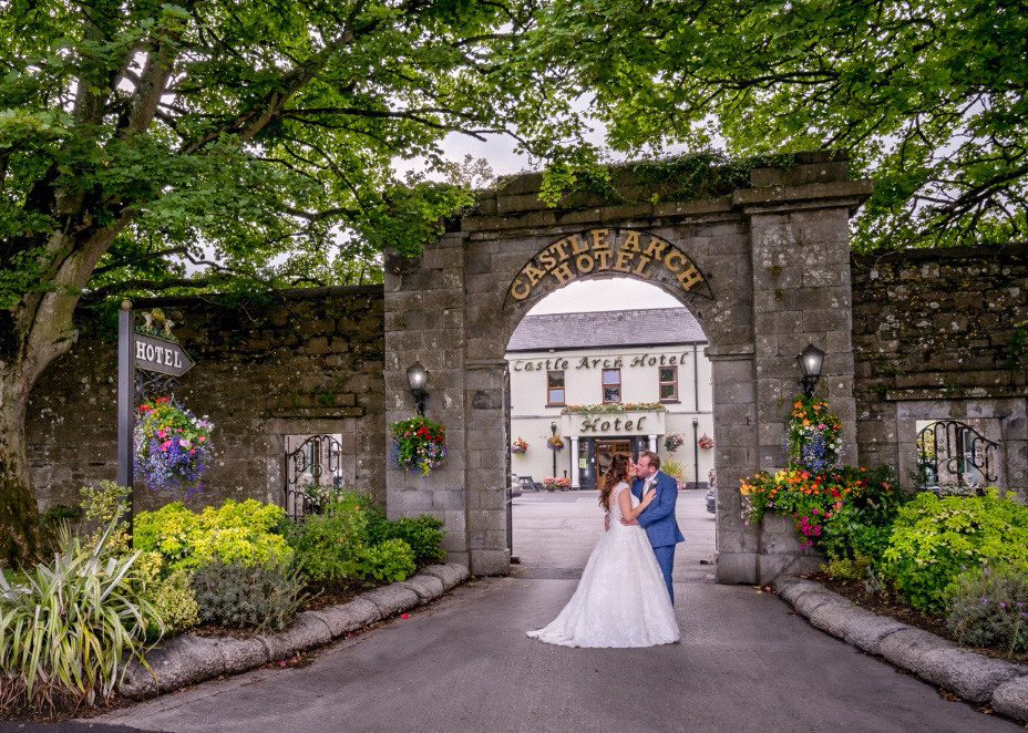 Castle Arch Hotel Trim Top 100