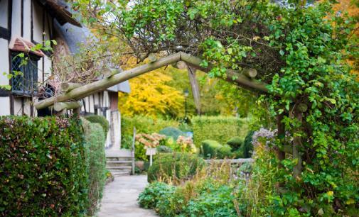 Anne Hathaway S Cottage Gardens