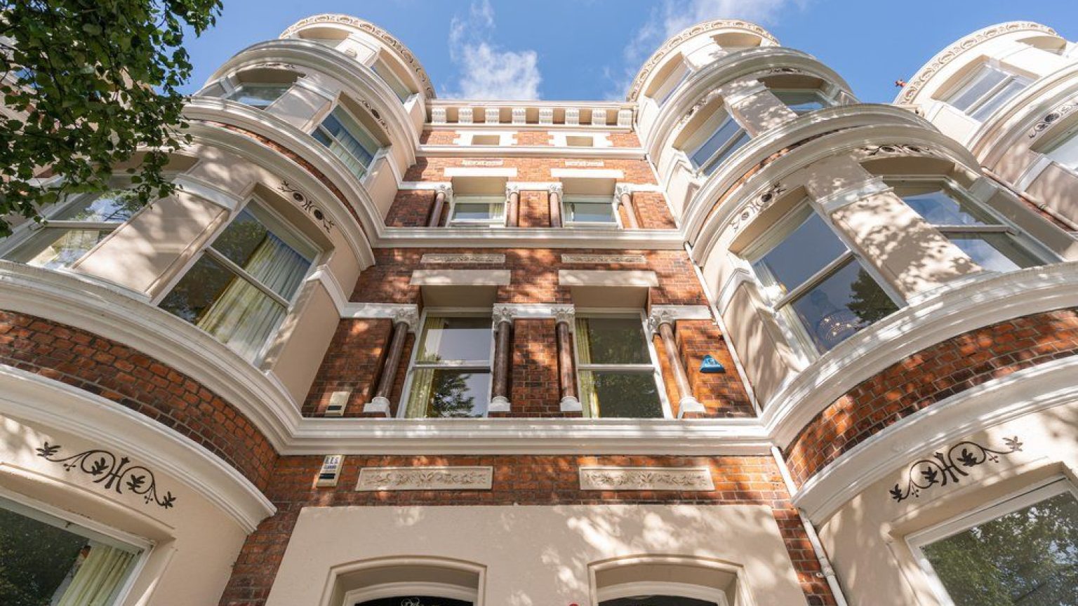 Harrison Chambers of Distinction