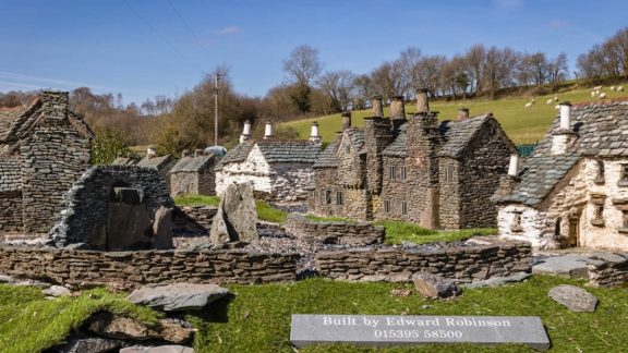 He Lakeland Model Village 2