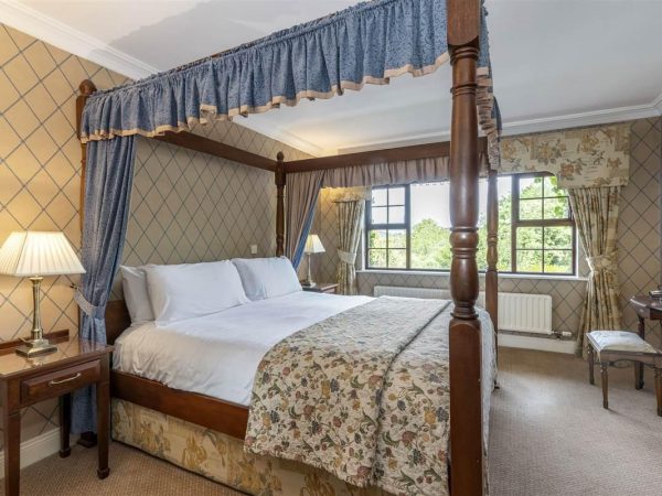 Abbeyglen Castle Hotel 5