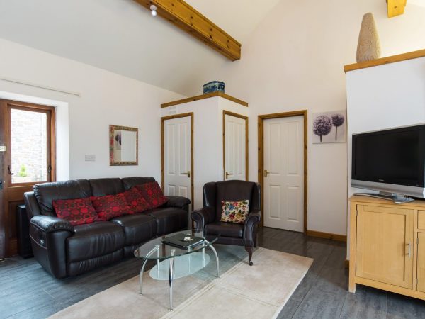 Bryncanedd Cottages 12