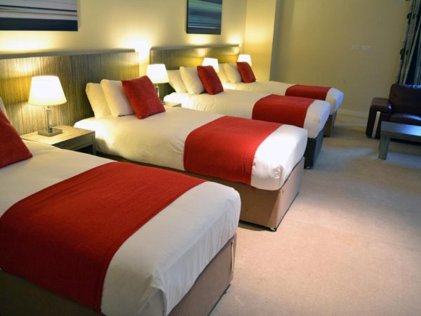 Carrick Plaza Suites 5