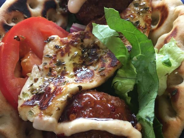 Dollakis Restaurant 6