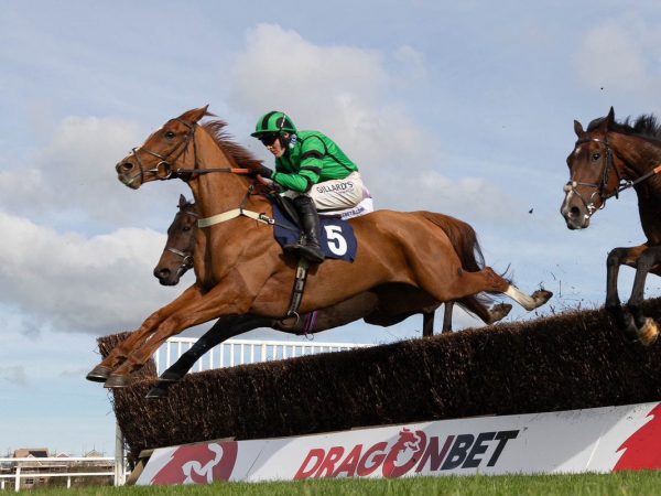 Ffos L As Racecourse 1