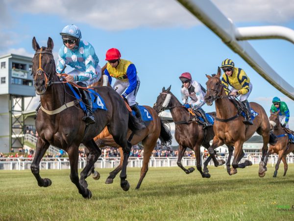 Ffos L As Racecourse2