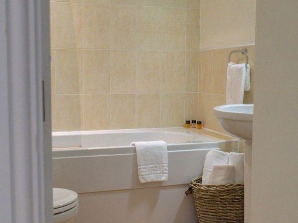 The Waddington Arms 6