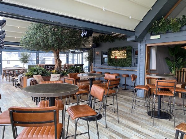 Zinc Cafe Bar Grill 6