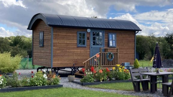 Arrow Huts Glamping 3