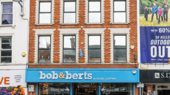 Bob Berts Portadown 1