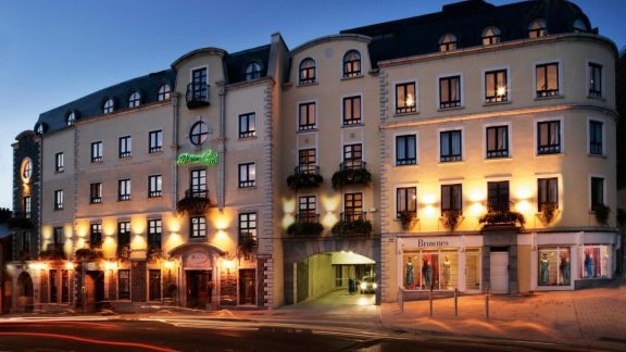 Bracken Court Hotel 1