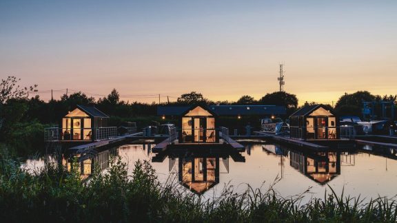 Tattenhall Marina Floating Pods 2