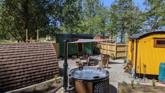 The Hamlet at Samlesbury Hall 13